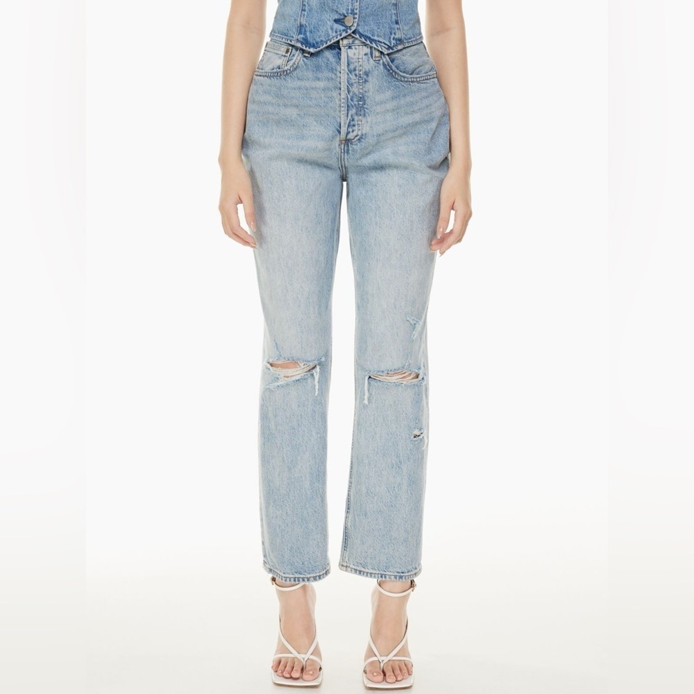 🎀 DENIM FORUM ARITZIA The Joni High Rise Loose
26